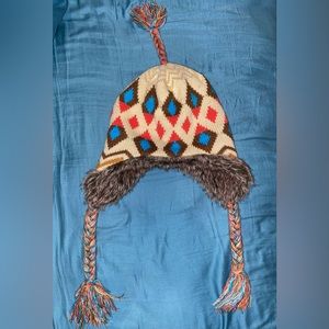 Knit Winter Hat w Fur Lining and Earflaps and Tassels